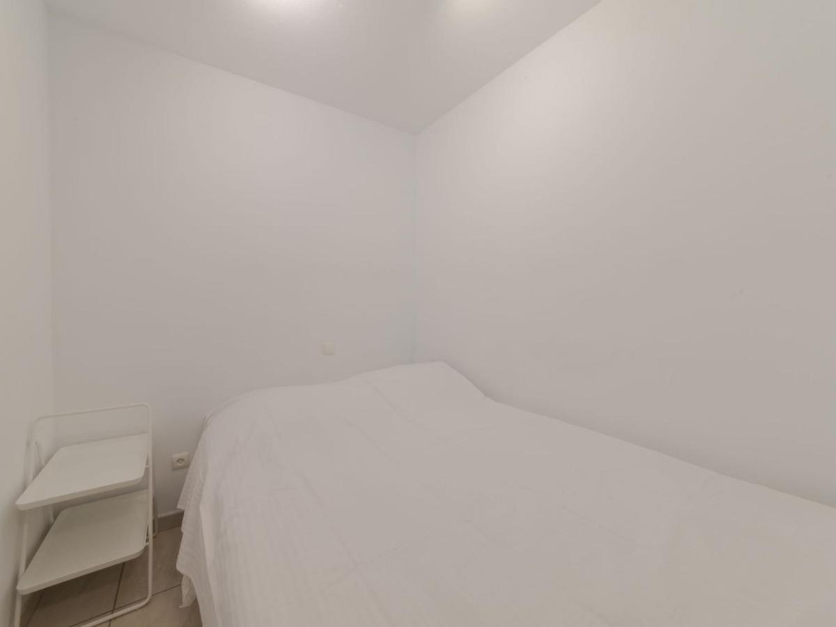 Studio Blutsyde Promenade-33 By Interhome Bredene Bagian luar foto